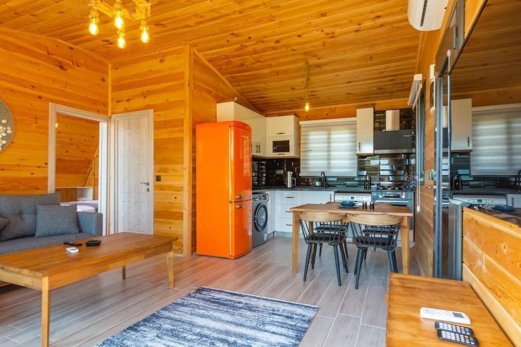 Villa Zeytin Havuzlu Jakuzili Fethiye Esterno foto