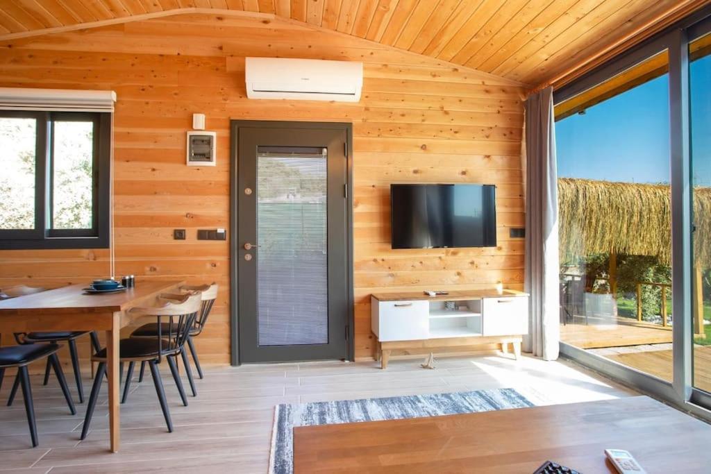 Villa Zeytin Havuzlu Jakuzili Fethiye Esterno foto