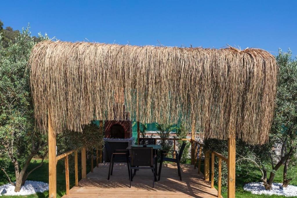 Villa Zeytin Havuzlu Jakuzili Fethiye Esterno foto